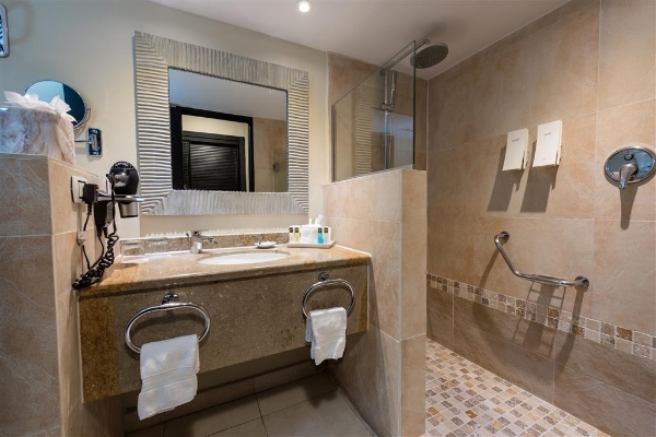 Hotel Barcelo Aruba
